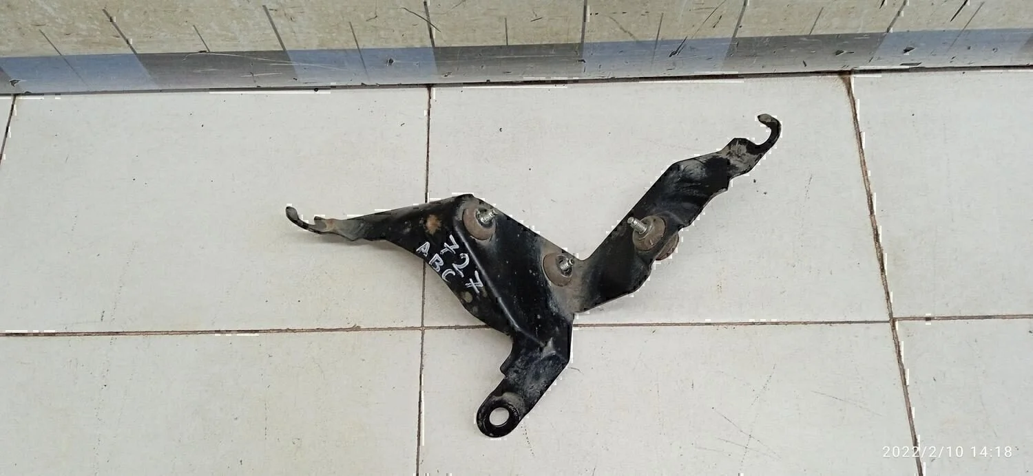Кронштейн блока ABS (насос) FORD Fiesta 2001-2007