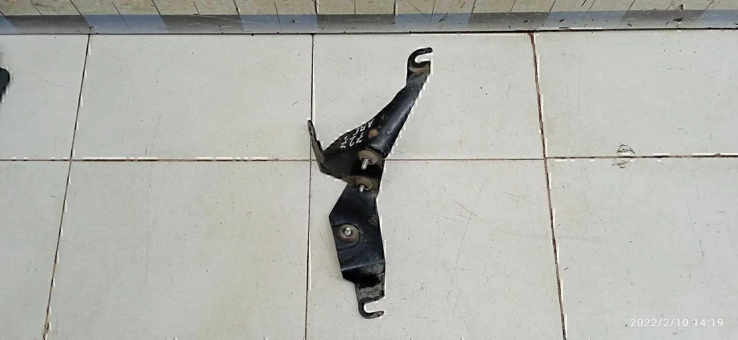 Кронштейн блока ABS (насос) FORD Fiesta 2001-2007 - миниатюра 6