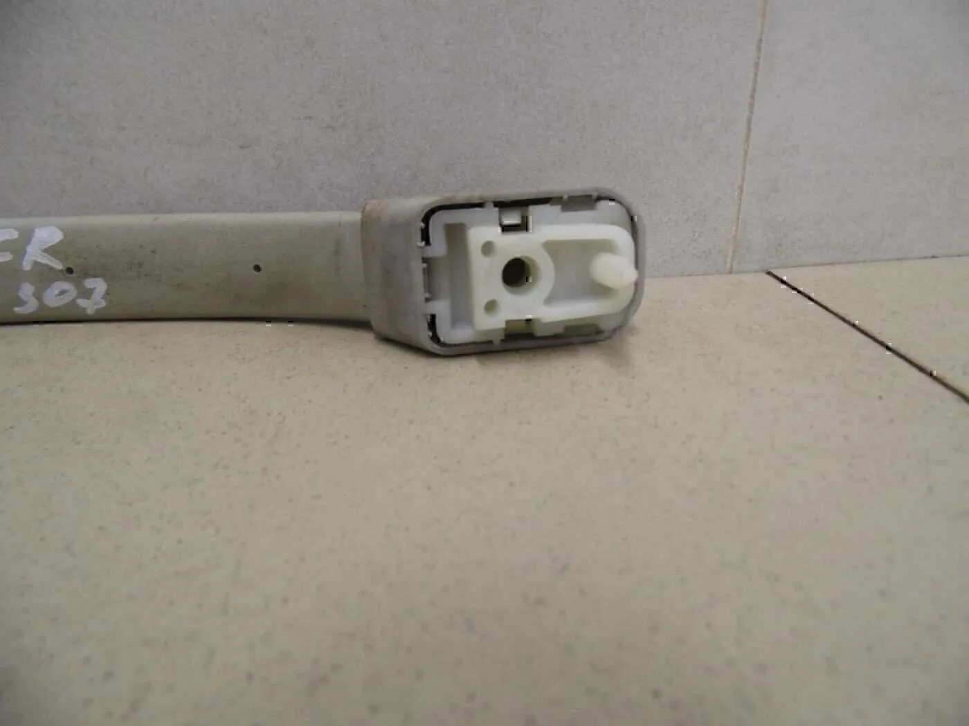 Ручка внутренняя потолочная PEUGEOT 307 2001-2007 - миниатюра 4