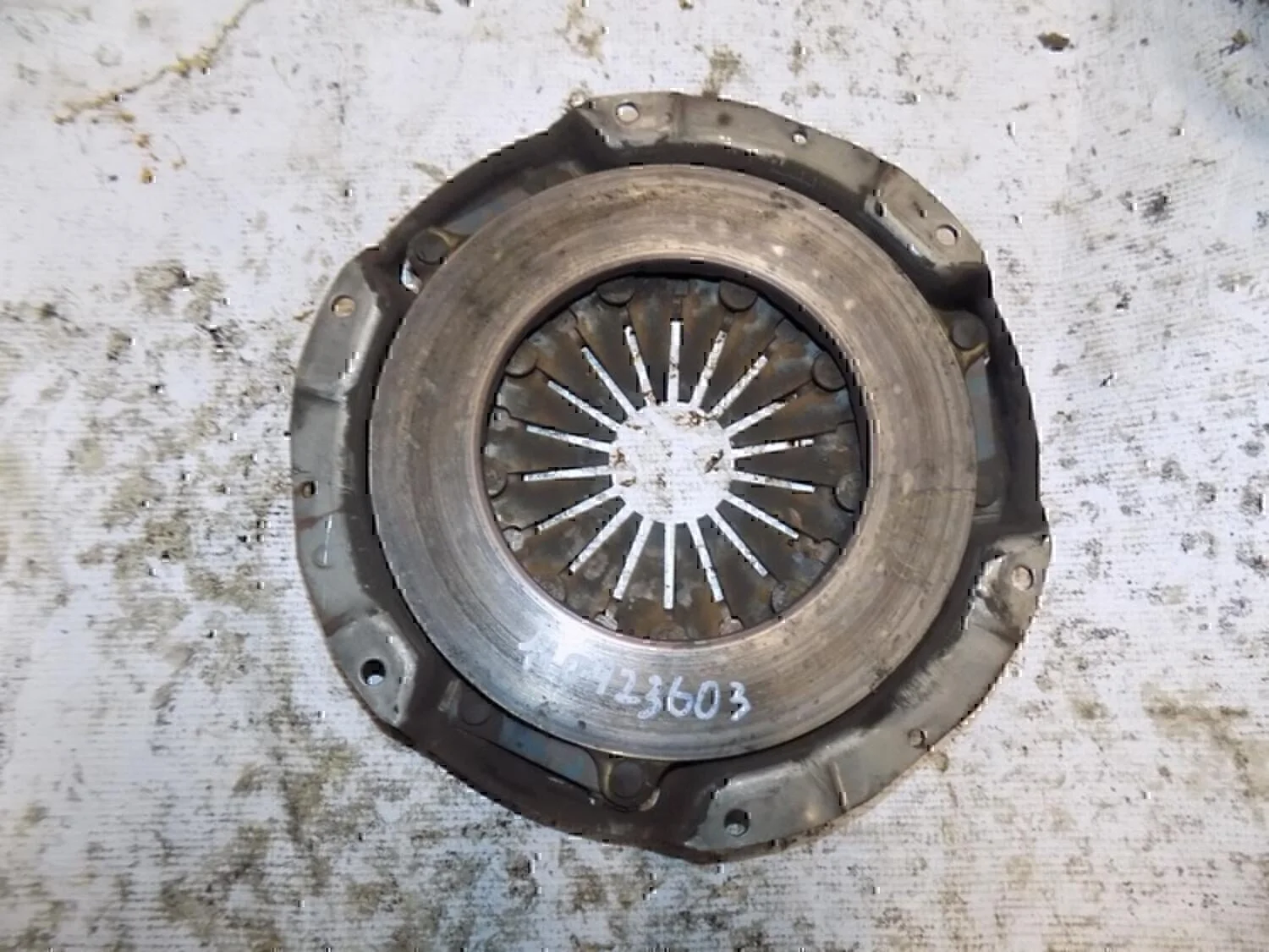 Корзина сцепления Subaru Impreza (G11) 2000-2007 - миниатюра 2