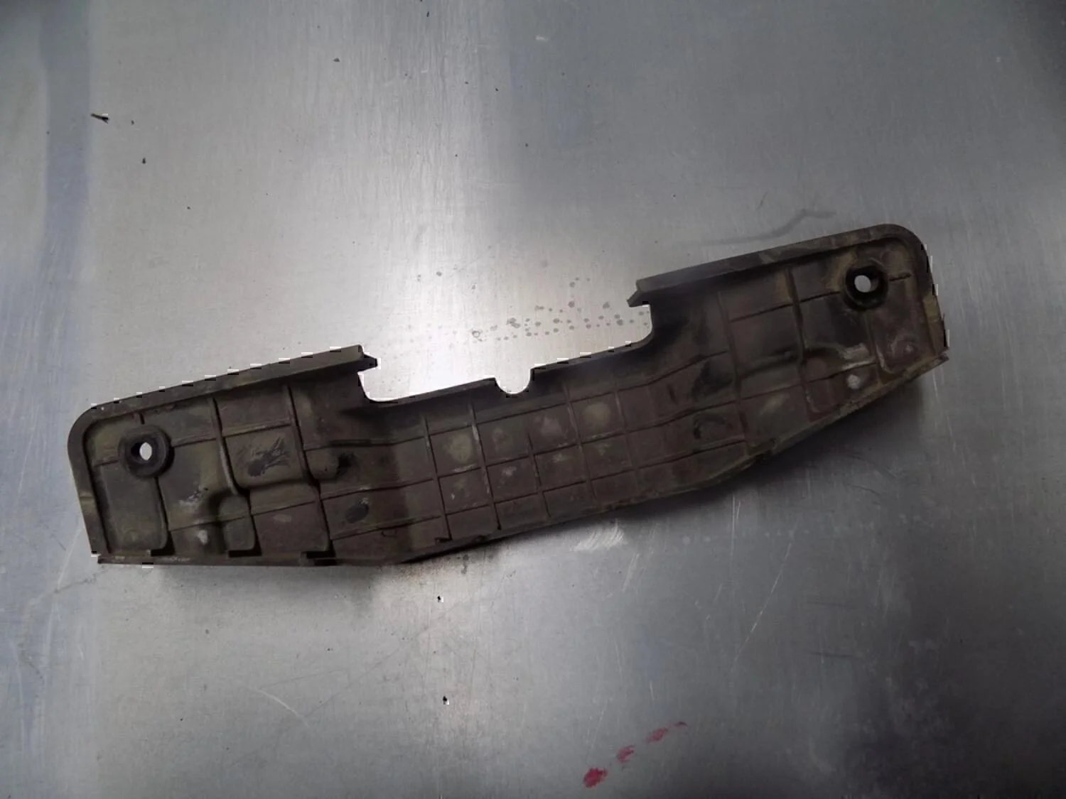 Кожух замка капота Hyundai-KIA Ceed 2007- 2012 - миниатюра 2