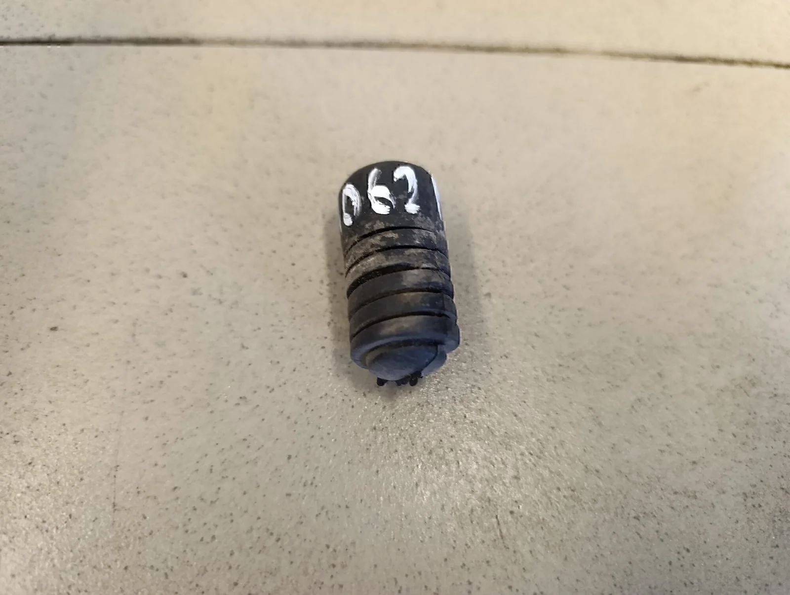 Отбойник крышки багажника Hyundai-KIA Getz 2002-2010 - миниатюра 3