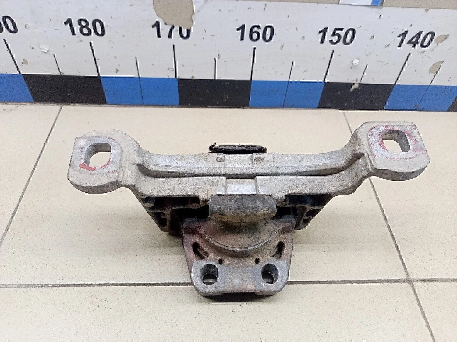 Опора двигателя правая FORD Focus II 2005-2008 - миниатюра 2