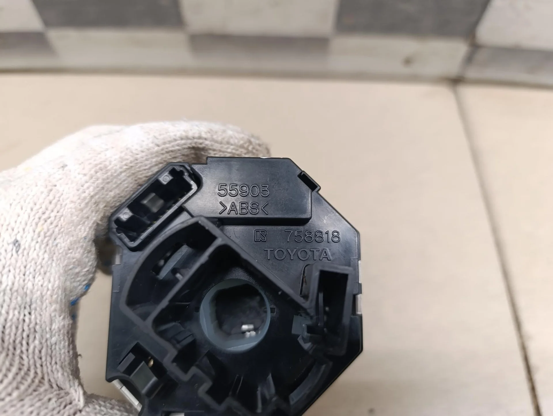 Переключатель TOYOTA RAV 4 2013-2019 - миниатюра 5