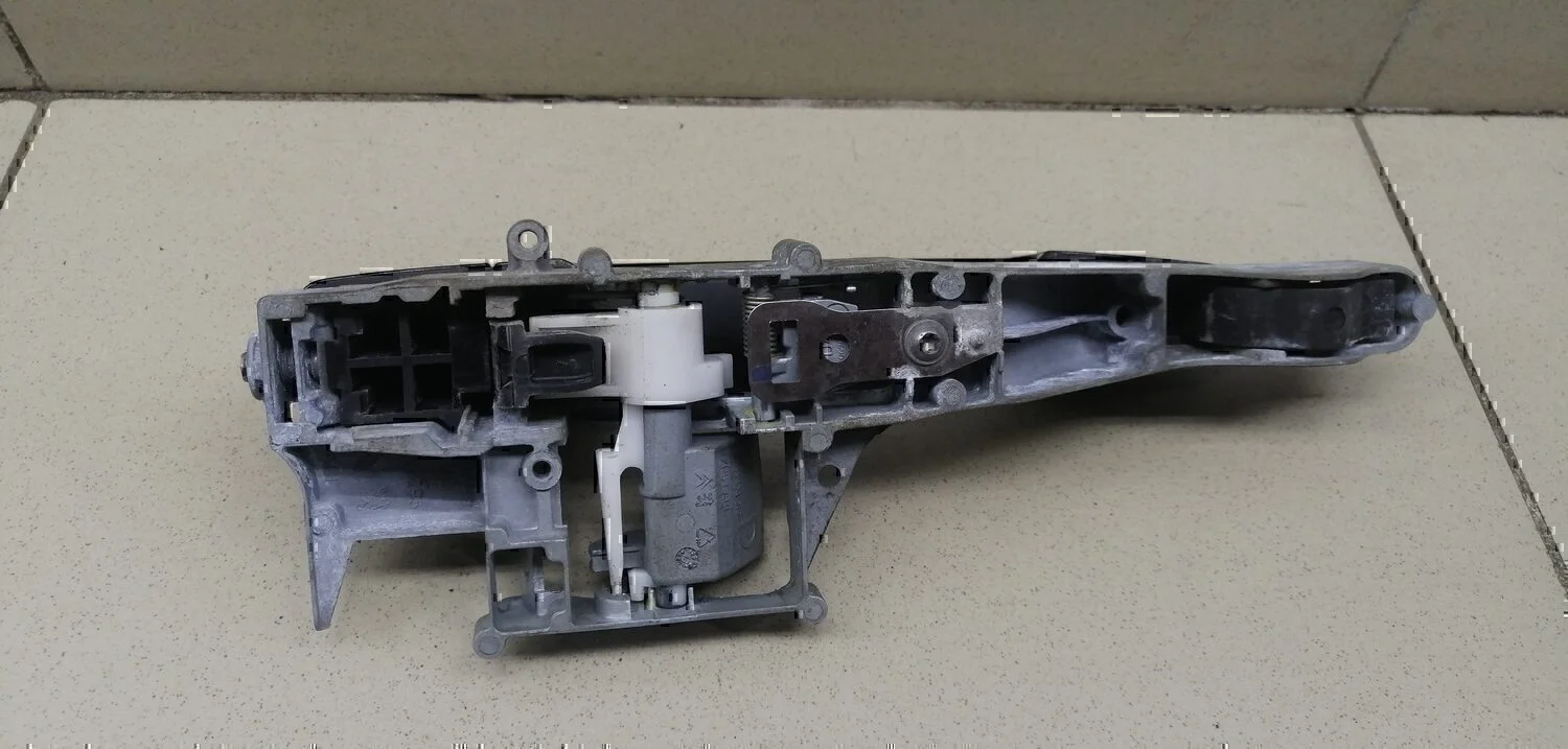 Ручка двери наружная Peugeot-Citroen C4 2005-2011 - миниатюра 4