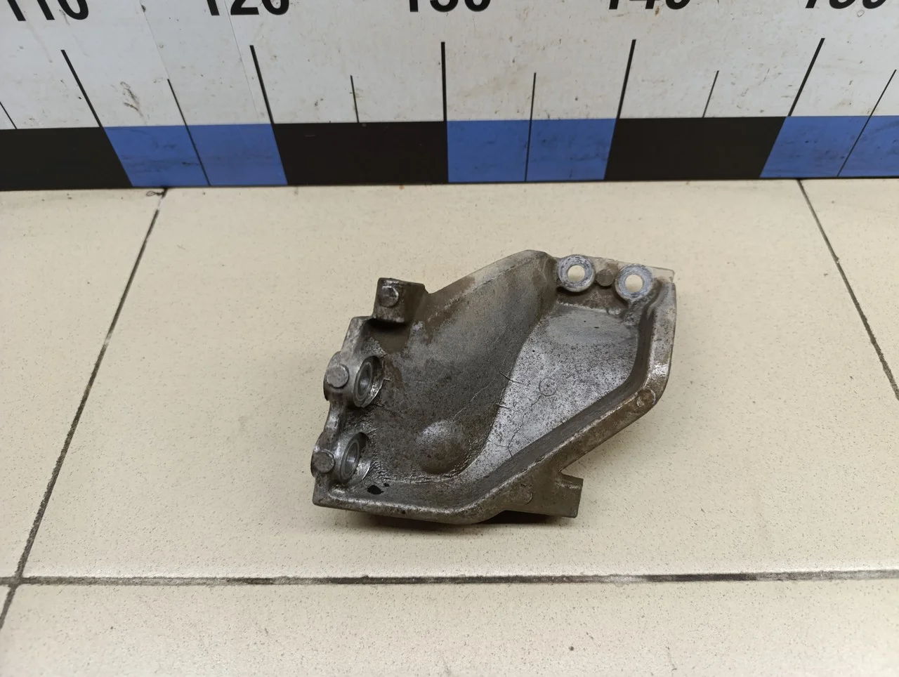 Кронштейн двигателя NISSAN Almera N16 2000-2006 - миниатюра 3