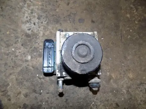 Блок ABS (насос) Chevrolet Aveo (T250) 2005-2011