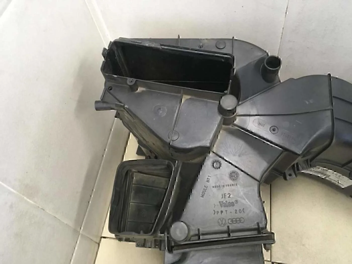 Корпус отопителя VW Passat [B5] 1996-2000 - миниатюра 3
