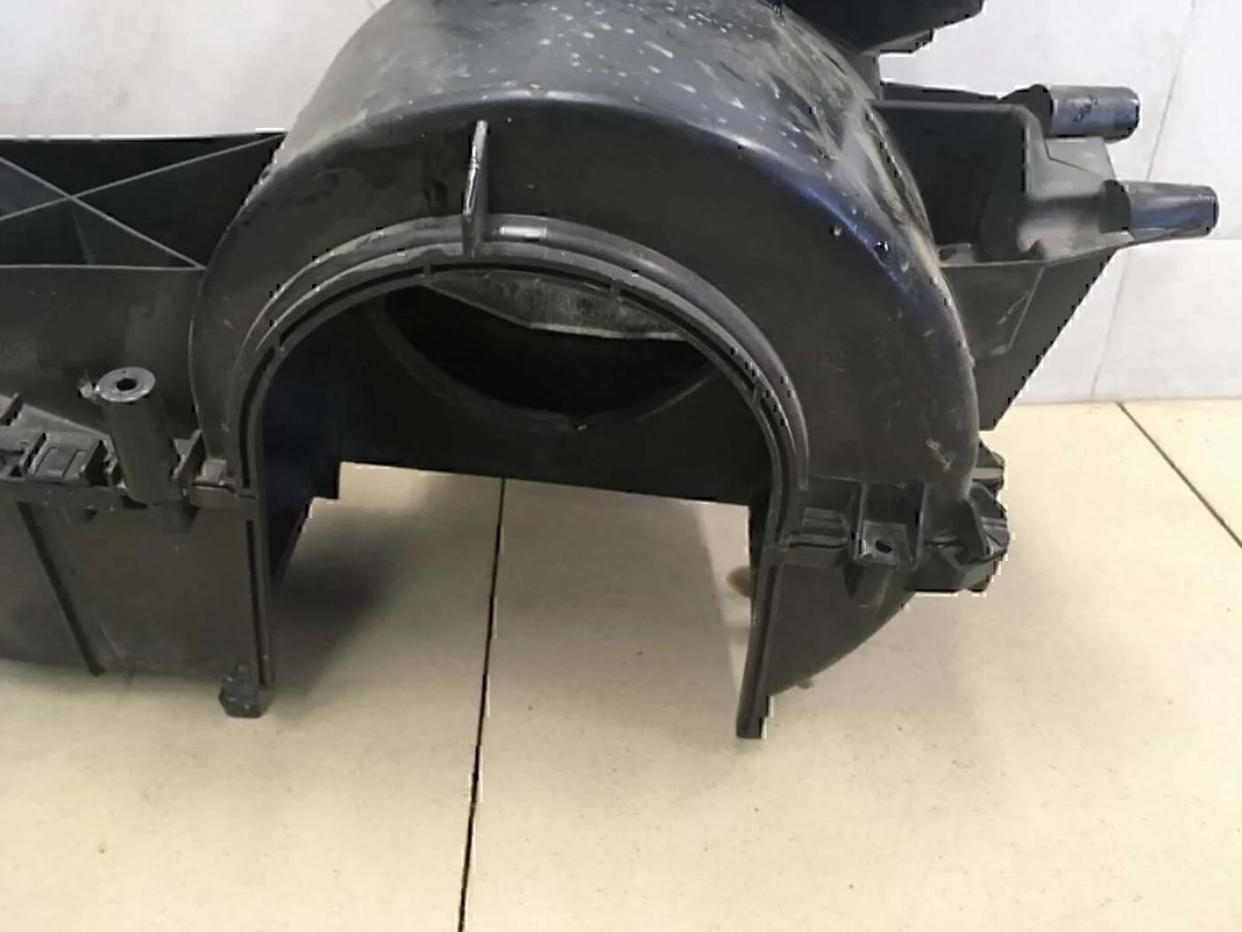 Корпус отопителя VW Passat [B5] 1996-2000 - миниатюра 5