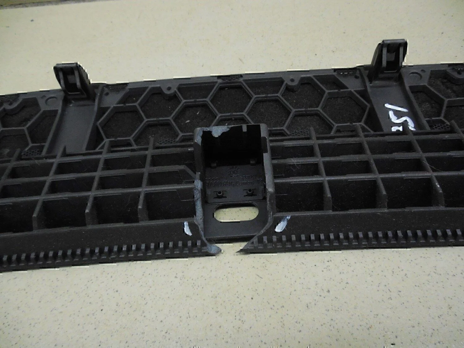 Накладка (кузов внутри) Audi A4 [B6] 2000-2004 - миниатюра 5
