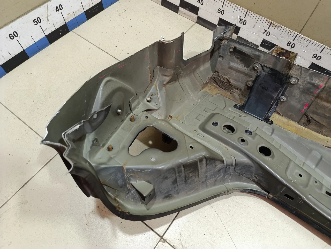 Панель задняя NISSAN Tiida (C11) 2007-2014 - миниатюра 8