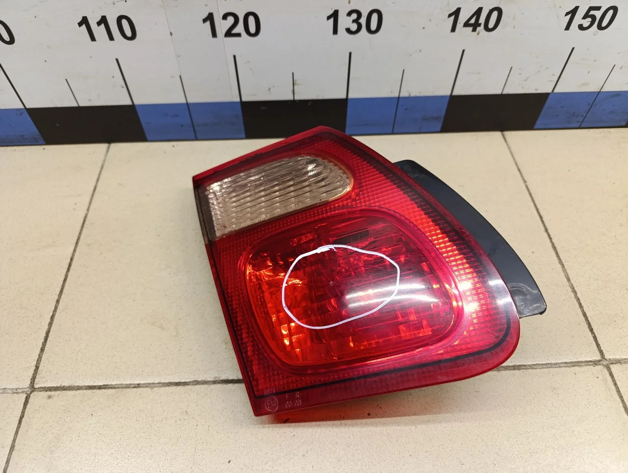 Фонарь задний внутренний левый NISSAN Almera N16 2000-2006 - миниатюра 2