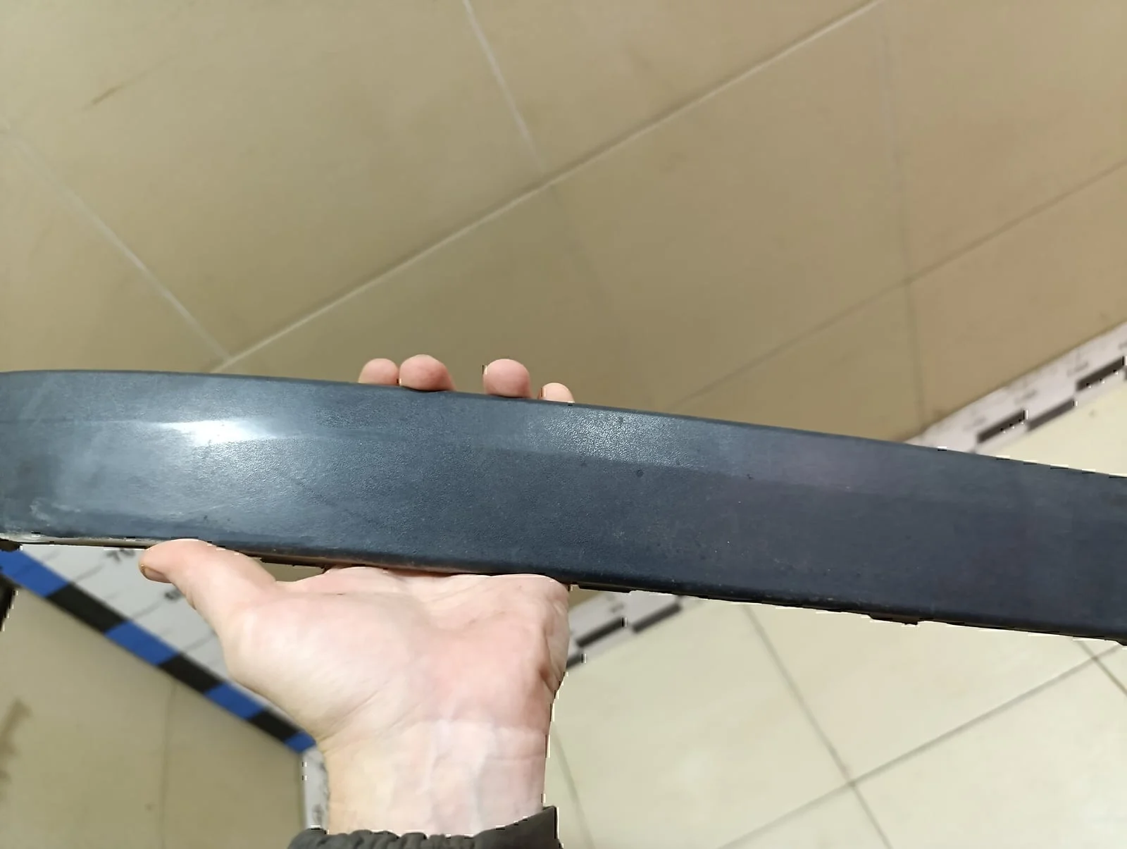 Накладка заднего бампера Hyundai-KIA Elantra 2000-2005 - миниатюра 9