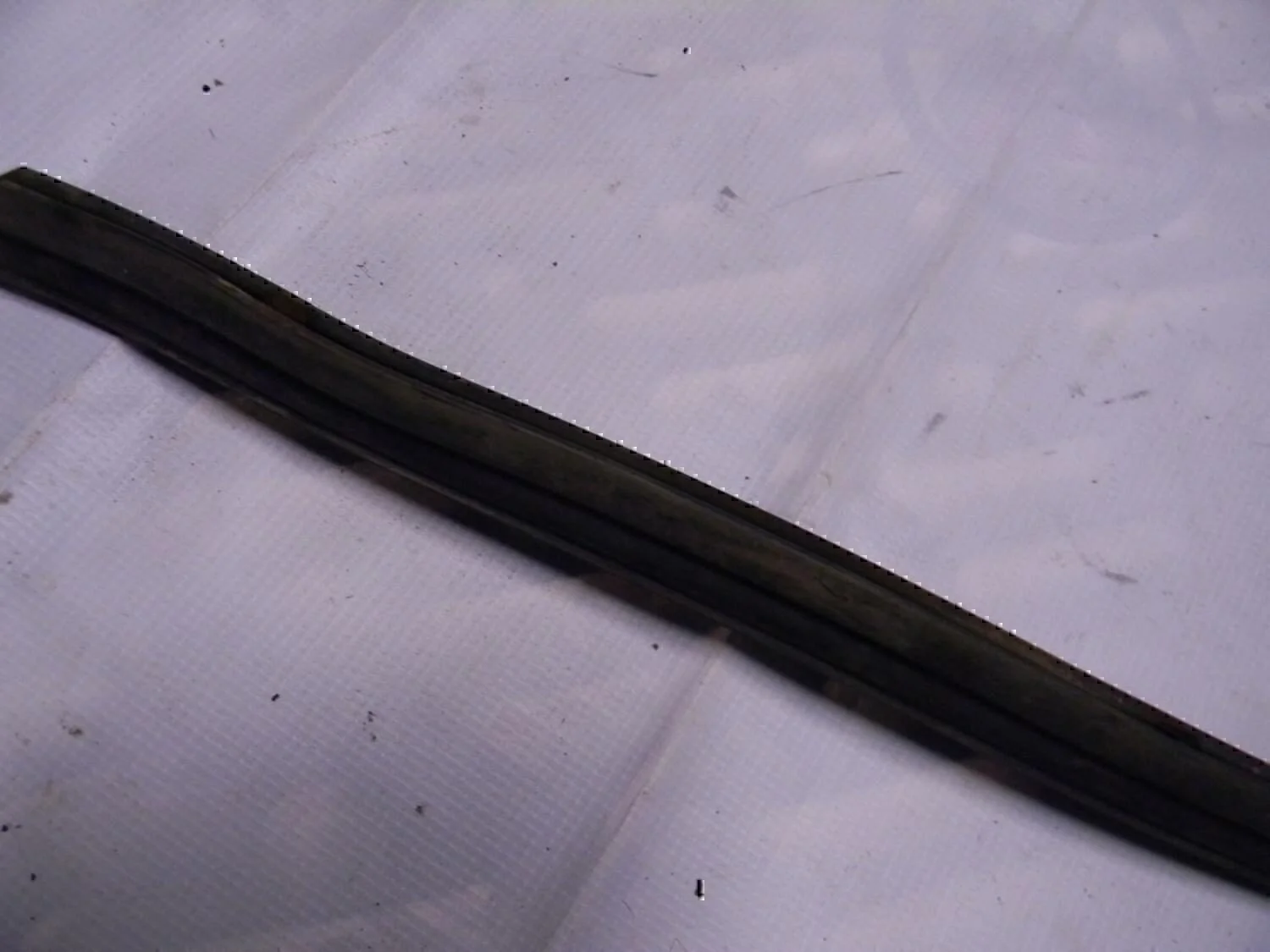 Молдинг лобового стекла Chery Amulet (A15) 2006> - миниатюра 2