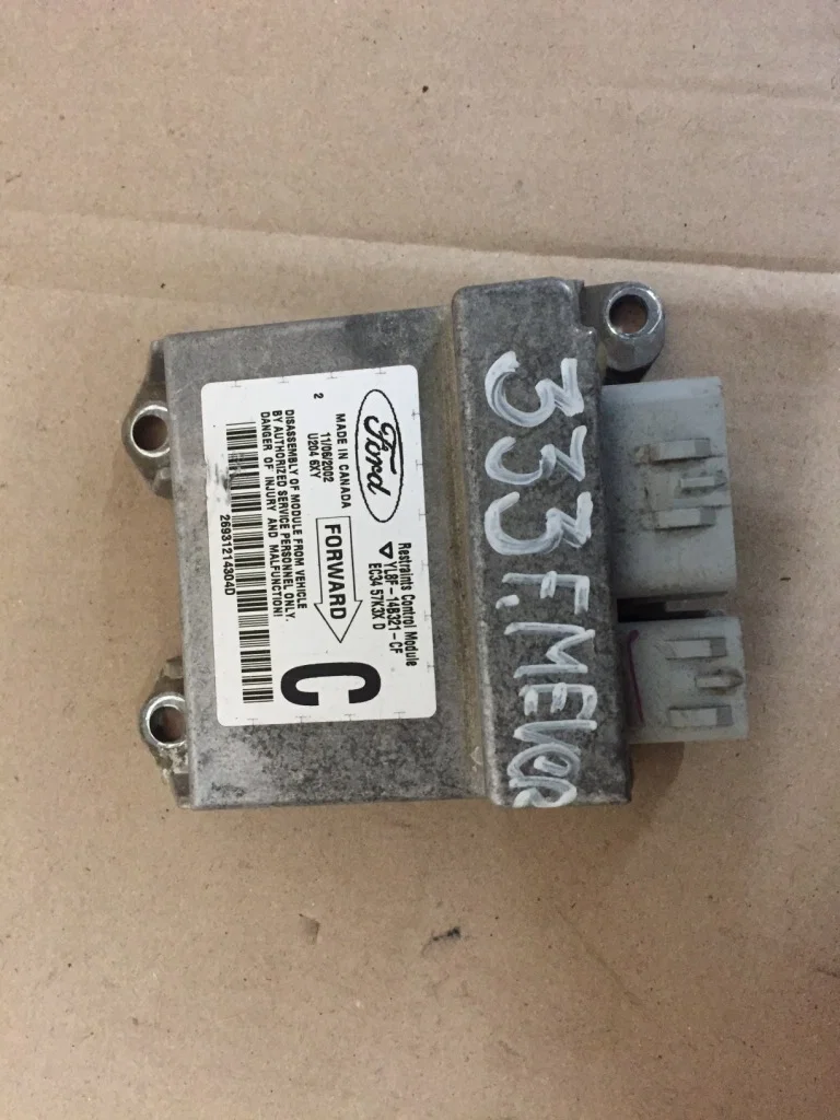 Блок управления AIR BAG Ford Maverick YL8F14B321CF, б/у