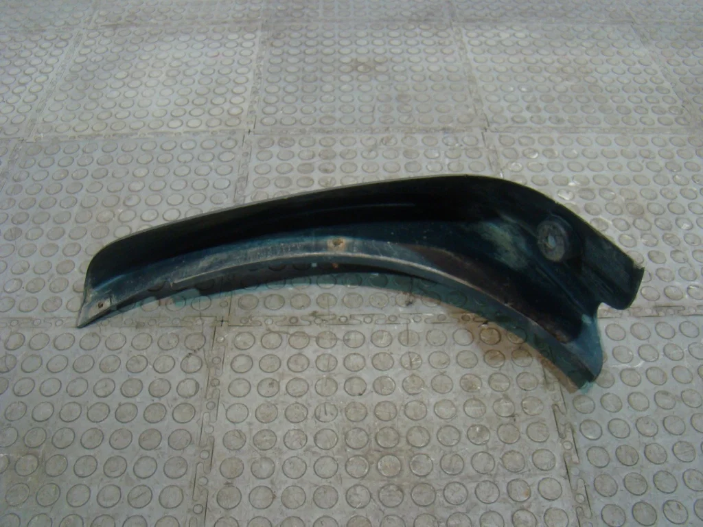 Nissan Qashqai J10 Брызговик задний правый - миниатюра 5