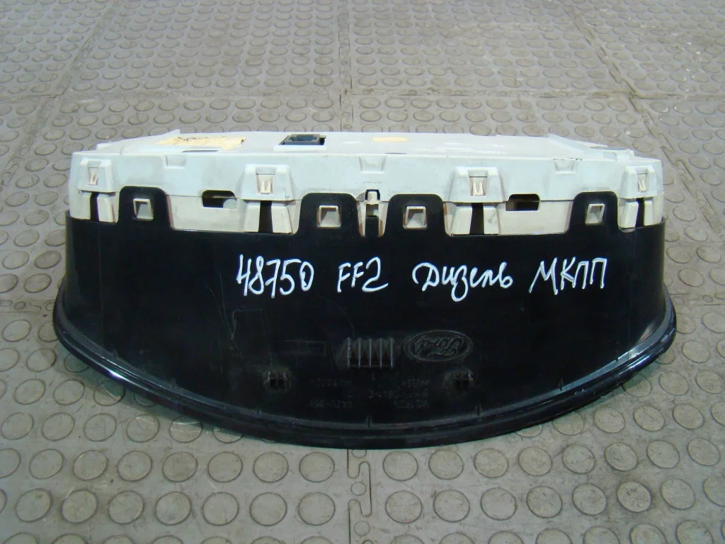 Ford Focus 2 Панель приборов 1.6 дизель - миниатюра 7