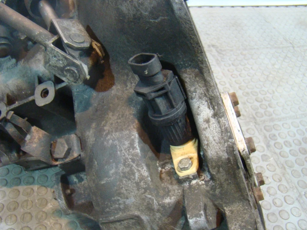 Daewoo Nexia МКПП коробка передач 1.5 8V - миниатюра 7