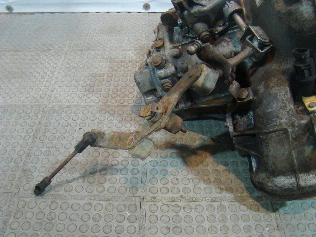 Daewoo Nexia МКПП коробка передач 1.5 8V - миниатюра 8