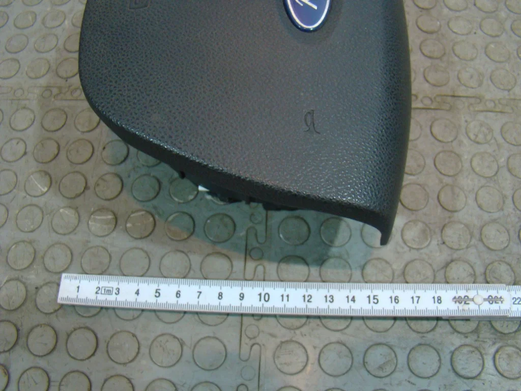 Ford Focus 2 Подушка безопасности в рулевое колесо - миниатюра 5