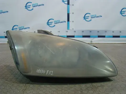 Ford Focus 2 Фара правая