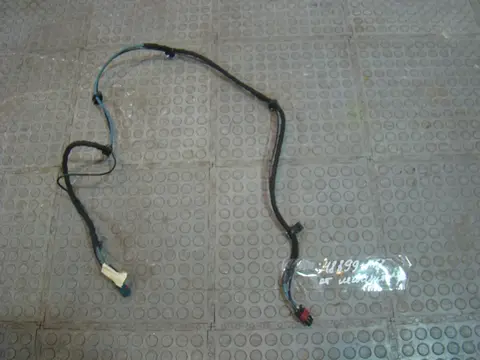 Ford Focus 2 Провод антенны