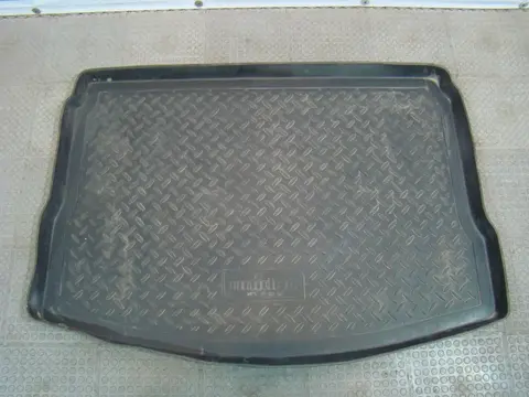 Nissan Qashqai J10 Коврик в багажное отделение