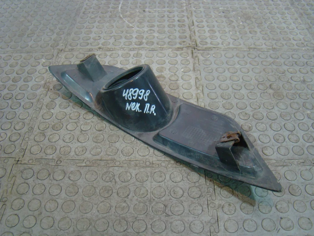 Daewoo Nexia Рамка противотуманной фары правой - миниатюра 6