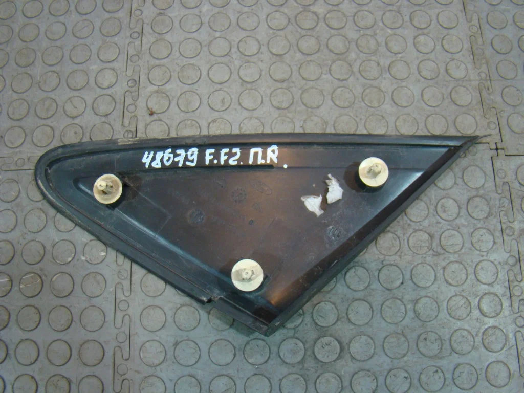 Ford Focus 2 Накладка зеркала правого - миниатюра 5