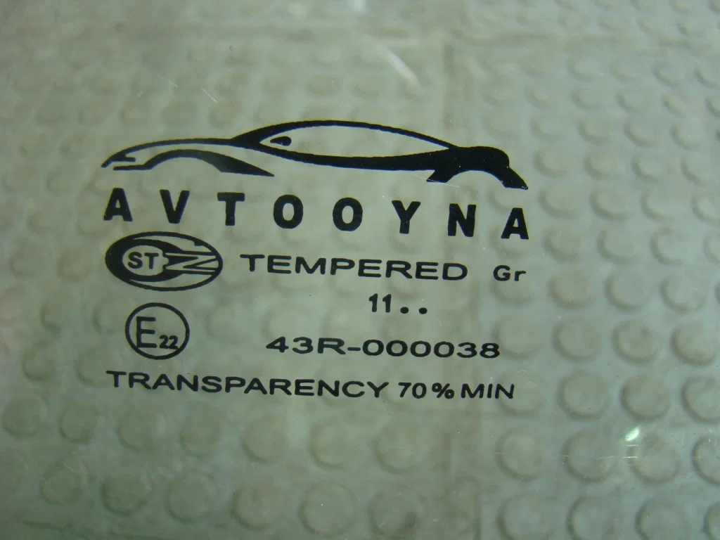 Daewoo Nexia Стекло двери передней правой - миниатюра 4