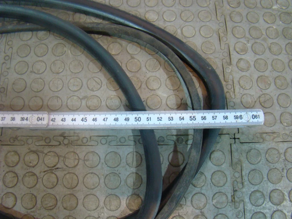 Daewoo Nexia Молдинг лобового стекла - миниатюра 5