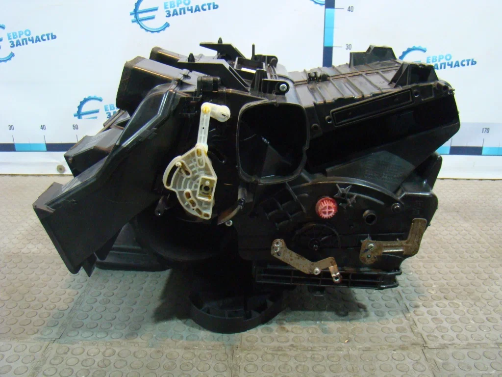 Nissan Qashqai J10 Корпус отопителя - миниатюра 2