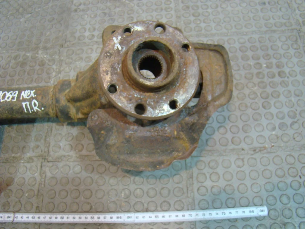 Daewoo Nexia Кулак поворотный передний правый - миниатюра 4