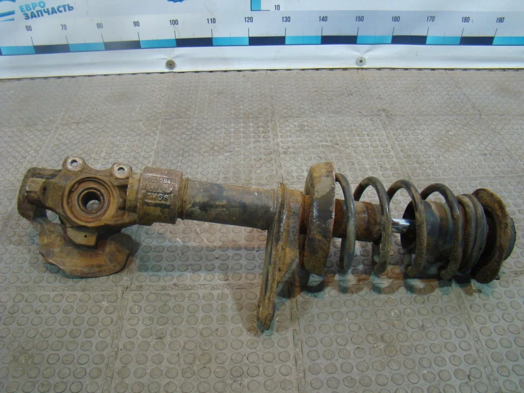Daewoo Nexia Кулак поворотный передний правый - миниатюра 8