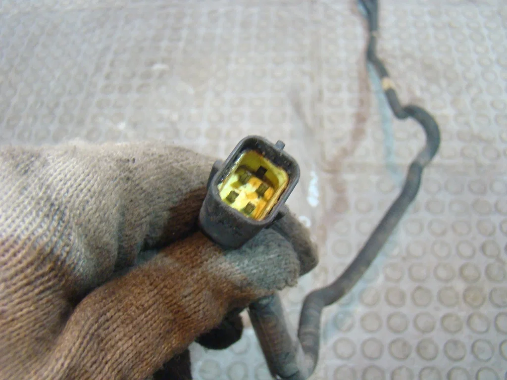 Проводка КПП (жгут проводов) SsangYong Rexton I 2.7 XDi (МКПП) - миниатюра 3