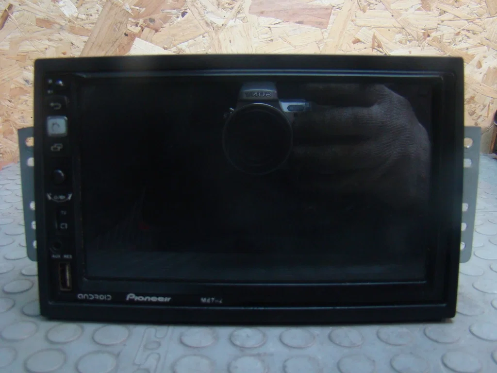 Ssang Yong Rexton 1 Магнитола Pioneer 8702 - изображение 1