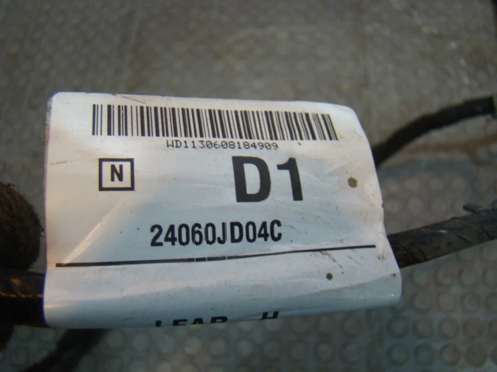 Nissan Qashqai J10 Проводка потолка - миниатюра 3