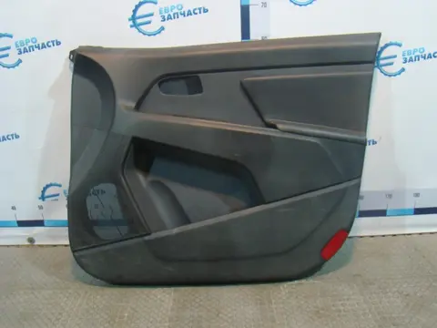 Обшивка двери передней правой Kia Sportage 3 SL 823083U020XI