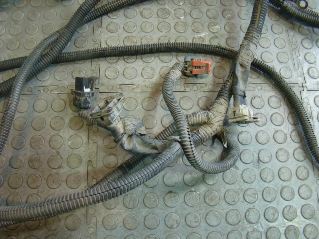 Проводка (коса) моторная Daewoo Nexia N150 A15SMS (1.5, 8V) 96917293 - миниатюра 4