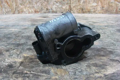 Клапан EGR Nissan X-Trail T31 / Qashqai J10 2.0 dCi M9R, 1471000Q0Y
