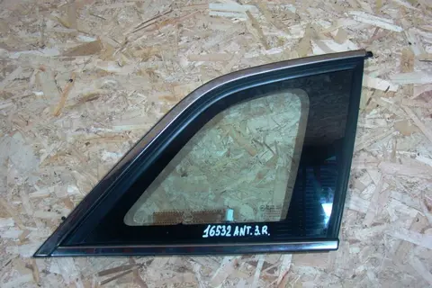Стекло кузовное глухое правое (форточка) Opel Antara, 96866044, б/у