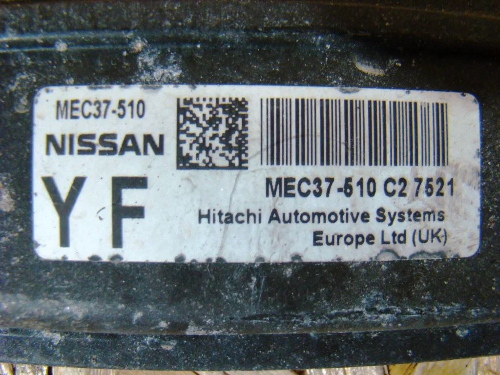 Nissan Note E11 Блок управления двигателем CR14DE - миниатюра 2