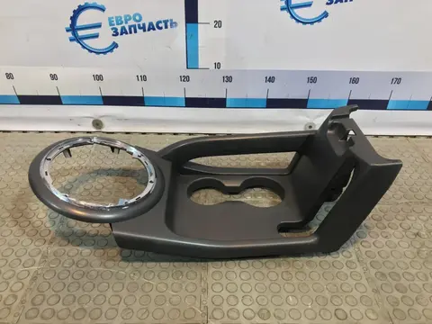 Накладка центральной консоли Kia Sportage 3 SL 846503U030AK5