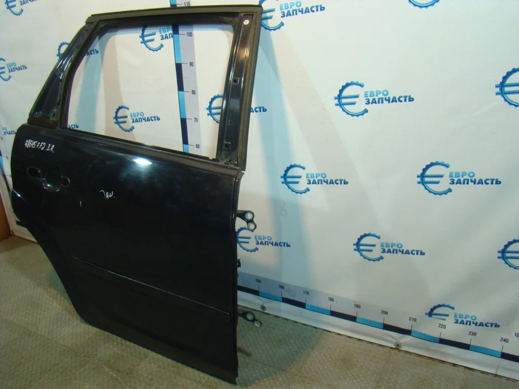 Ford Focus 2 Дверь задняя правая - миниатюра 3