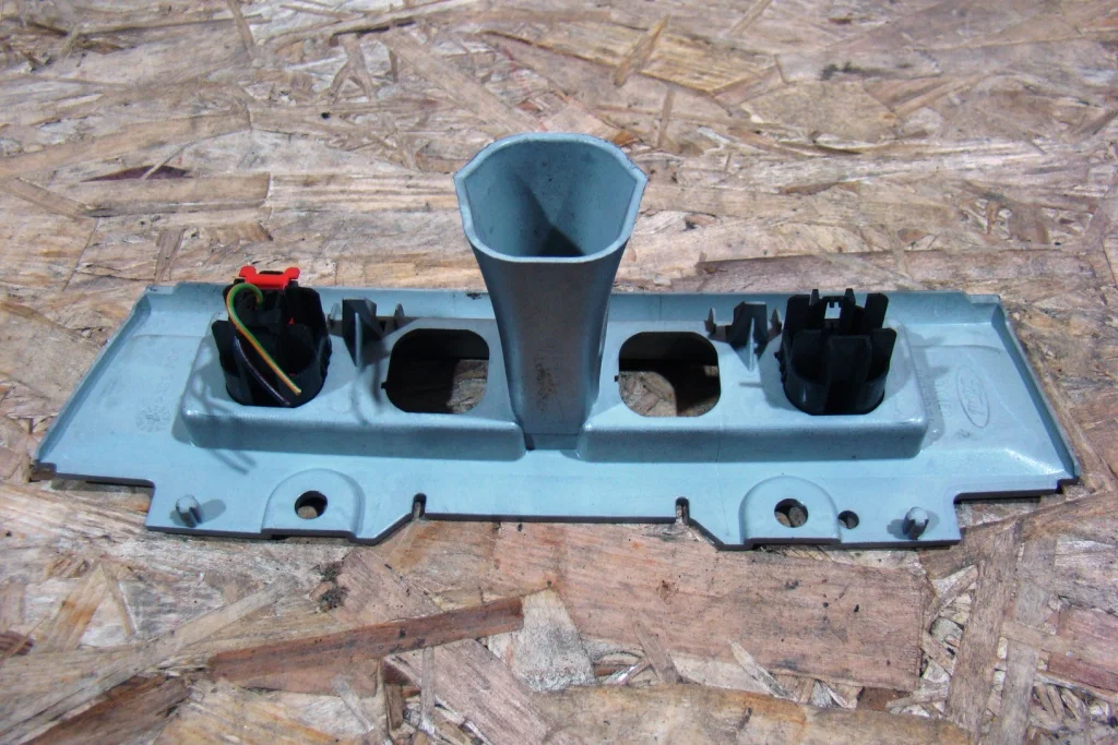 Ford Focus 2 Накладка декоративная - миниатюра 3