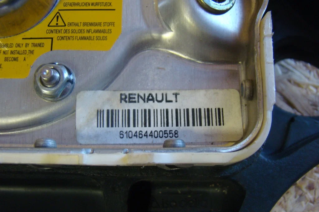 Renault Megane 1 Подушка безопасности в руль - миниатюра 4