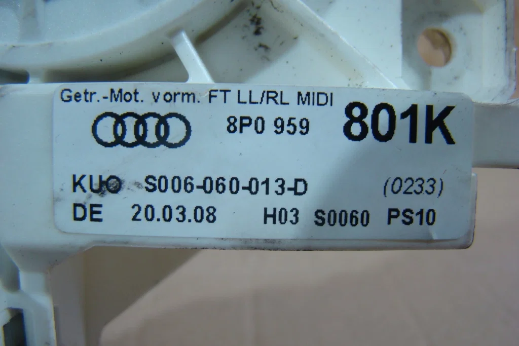 Audi A3 Моторчик стеклоподъемника передний левый - миниатюра 3