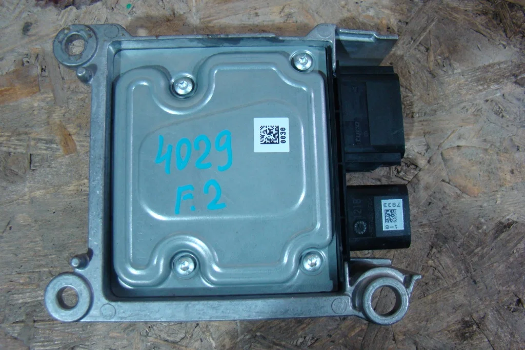Ford Focus 2 Блок управления AIR BAG - изображение 1