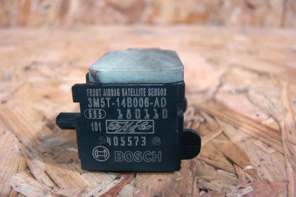 Freelander 2 Датчик AIR BAG передний - миниатюра 2