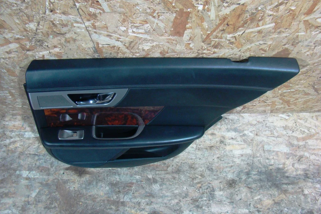 Jaguar XF Обшивка двери задней правой - миниатюра 5